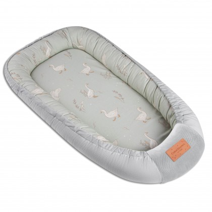 Baby Nest / Kokon - Glückliche Gänse Olive