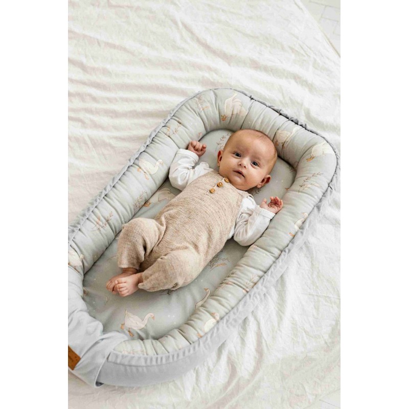 Baby Nest / Kokon - Glückliche Gänse Olive