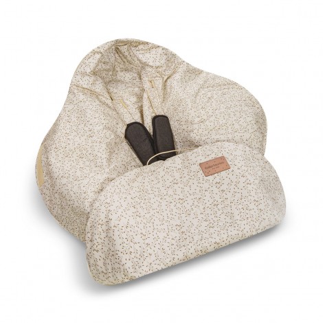 Spring/summer car seat swaddle