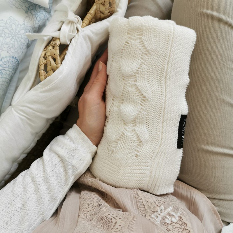 Luftige Strickdecke - Kokosnuss